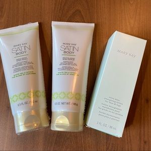 Mary Kay Bundle. All New, never opened.